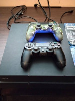 Ps4° -allcords-2 Sony controllers-5 games