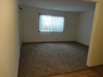 Large 1 bedroom newly remodeled on Schofield Ave