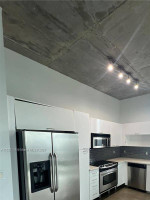📣 THE LOFT DOWNTOWN CONDO 2/2 BISCAYNE:  This Downtown Miami Loft Features Be