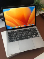 MacBook Air (M1, 2020) 13", 8GB Memory, 512GB SSD - Space Grey