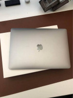 MacBook Air (M1, 2020) 13", 8GB Memory, 512GB SSD - Space Grey