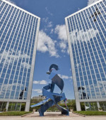 Co-working Window Space at O'Hare Airport!