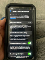 iPhone 11 64GB UNLOCKED