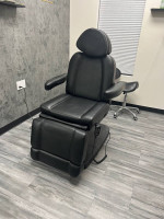 Hydraulic esthetician/ tattoo  table