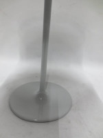 Dizzie Side Table by Arper