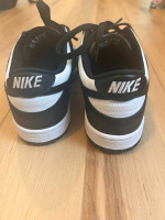 Nike panda low top dunks boys size 7y