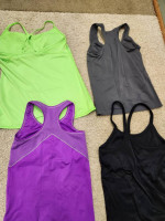 Workout Athletic tank tops. Size medium. Excellent condition! 💜🤍🩷