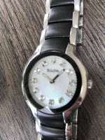 Bulova Diamond Mother of Pearl womens watch Zales 2011 - small wrist