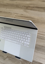 ASUS ROG Zephyrus G16 Laptop 16" AMD Ryzen AI 9 HX NVIDIA RTX 4070 32GB 2TB SSD