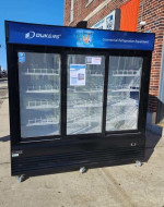 DUKERS 3 GLASS DOOR SLIDING REFRIGERATOR