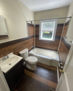 One bedroom one bath Triplex for Rent