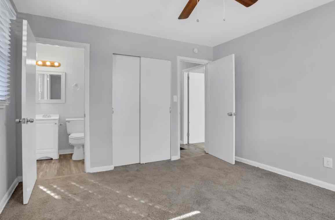 3BED/2.5BATH FOR HOUSE RENT