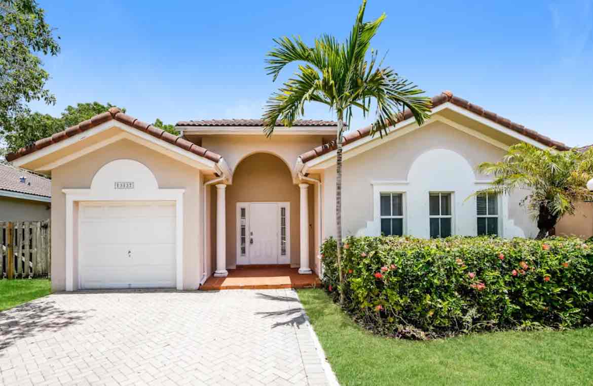 An affordable house for rent at $1200