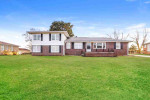 6 Bedroom 3.5 Bedroom Single Family Home For Rent
