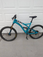 Carbon Yeti SB5c full suspension mountain bike