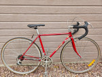 Classic Trek 450 Road Racing Bike - 5'-5'4 Riders