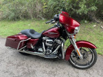 2017 Harley-Davidson® FLHXS Street Glide Special