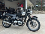 Triumph Bonneville T100 MINT 2010