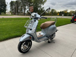2023 Vespa Primavera 150 Pic Nic Scooter : EXTRA 10% OFF SALE
