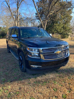2016 Chevrolet Suburban 142,000 mi