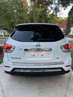 2016 Nissan Pathfinder SL FWD 112,000 mi