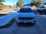 Front view of a 2018 Volkswagen Tiguan SEL 4Motion AWD in White Silver Metallic