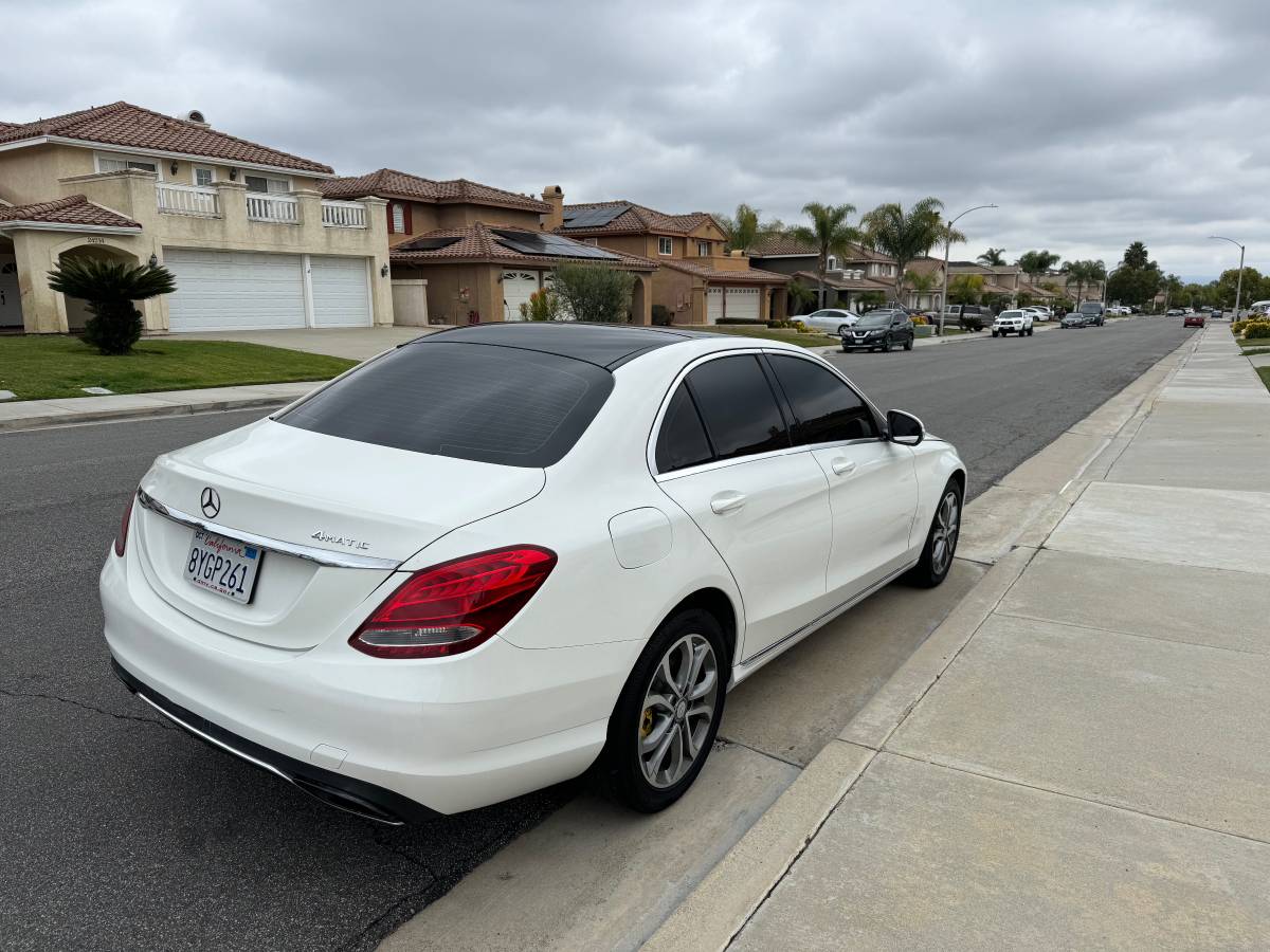 Mercedes-Benz 132,000 mi