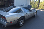 1986 Chevrolet Corvette V8 in impeccable condition, showcasing factory features and a clean title for sale.