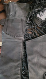 MOVING! VINTAGE BLACK LEATHER WOMEN'S MOTORCYCLE CHAPS XS