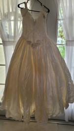 LAST WKS OF MOVING SALE! "VINTAGE" IVORY "MARISA" WEDDING DRESS GOWN