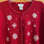 Women XL (16/18) Red Christmas Sweater ♦ White Sequin Snowflakes NICE!