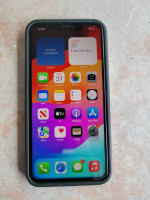 Iphone 11 pro max / 64 gb/ // 83% battery health//unlock