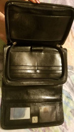 BLACK & WHITE PURSE/WALLET