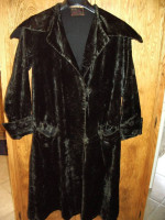 Cool Antique 1920s Black Velvet Coat * Shawl Collar *