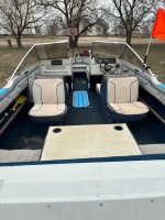 1987 Seaswirl 19ft 4.3 V6 ski boat