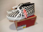 Vans Chukka NEW NEW size 11 Checkerboard! Rare shoes!