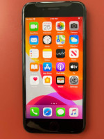 Practically brand new and ready to use iPhone 8 128GB