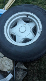 P235/75/R15 tires and rims
